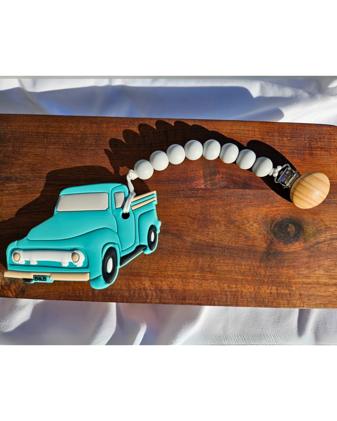Chew in Style Teether & Clip