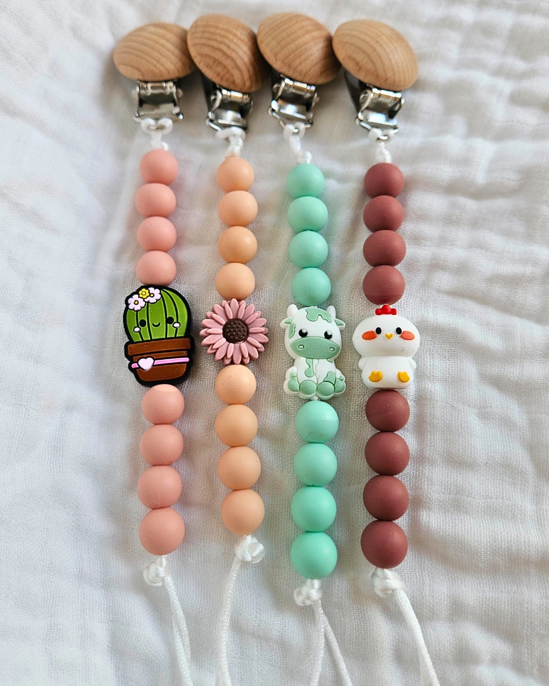 Character Soother Clips