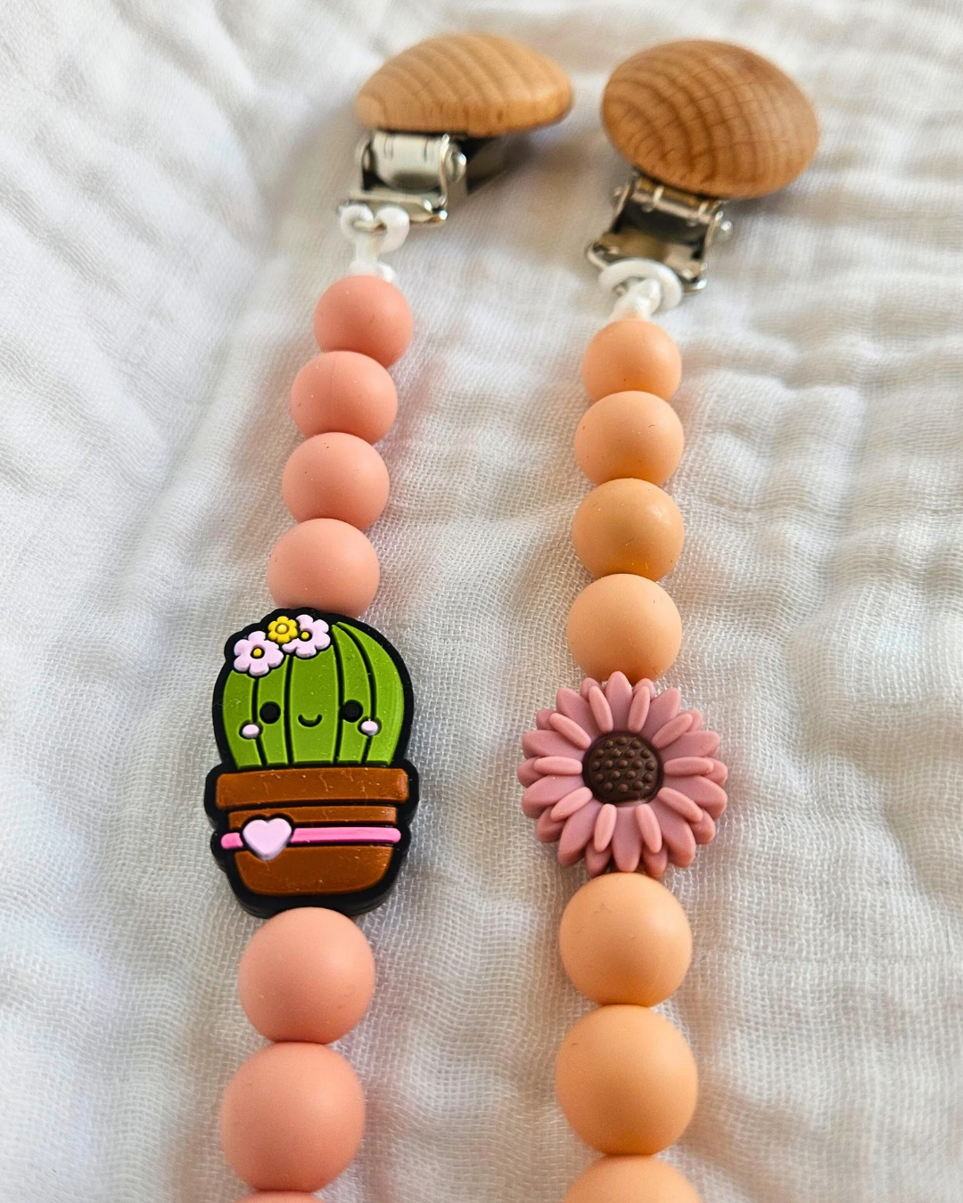 Character Soother Clips